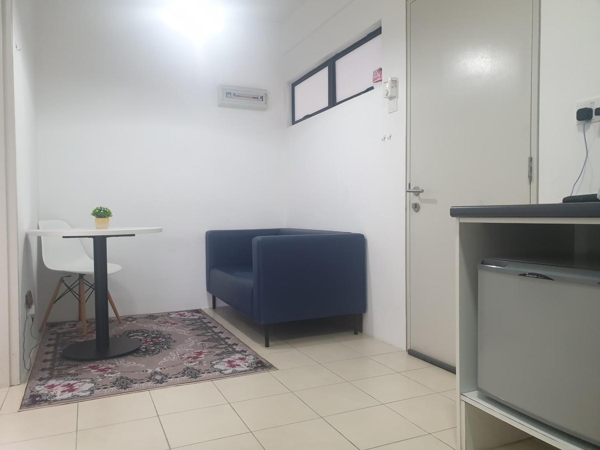 Unisuites Roomstay كامبار المظهر الخارجي الصورة